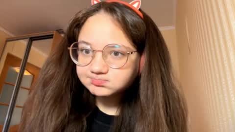 Alex online show from 10-18-25, 08:15