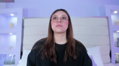 Lanna online show from 01-25-25, 11:44