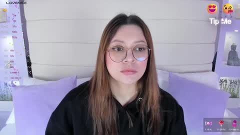 Lanna online show from 02-25-25, 11:41