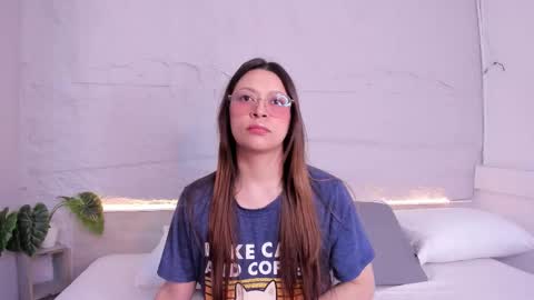 Lanna online show from 03-03-26, 11:49