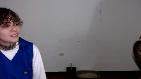 Snapshot of lannie_gonzales chatting on 12-19-24, 10:53 LANNIE   online show from 12-19-24, 10:53