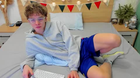 Snapshot of lanny_fandi chatting on 01-20-25, 05:26 Fandi online show from 01-20-25, 05:26