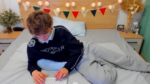 Snapshot of lanny_fandi chatting on 01-23-25, 03:32 Fandi online show from 01-23-25, 03:32