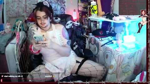 FtMhellhound online show from 10-22-25, 04:35