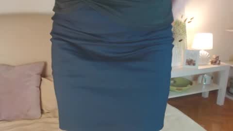 lara_fisher online show from 11-21-25, 06:39