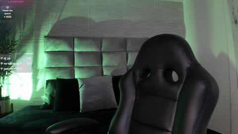 Lara  online show from 02-25-25, 07:52