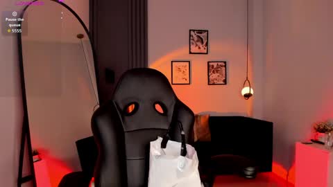 Lara Madisson online show from 04-25-26, 07:22