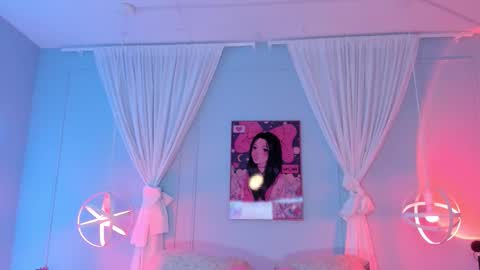 lara online show from 09-23-25, 03:53