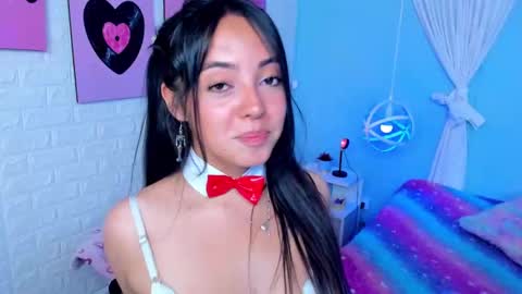 lara online show from 10-13-25, 08:09