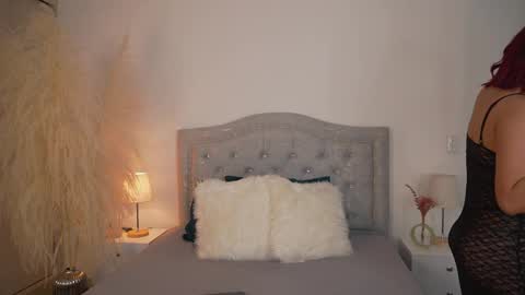 Lara  online show from 10-03-25, 01:19