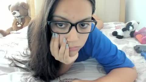 lara online show from 11-06-25, 04:19