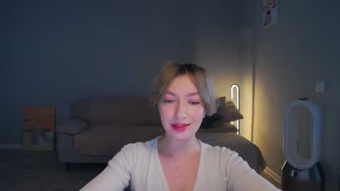 LaraKanes online show from 01-31-25, 08:11