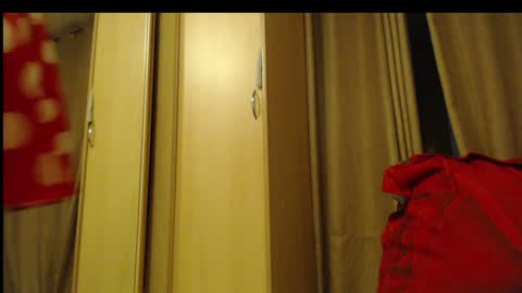 laralhotr online show from 01-03-25, 06:14