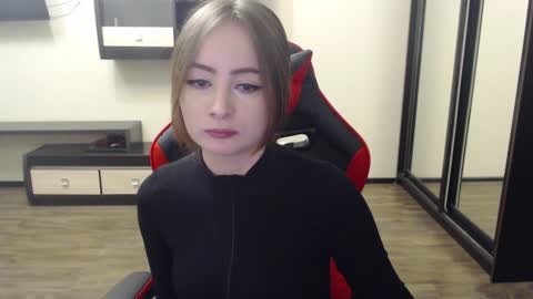 Snapshot of laralianna chatting on 01-04-25, 05:58 Laralianna online show from 01-04-25, 05:58