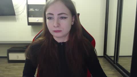 Snapshot of laralianna chatting on 01-17-25, 10:33 Laralianna online show from 01-17-25, 10:33