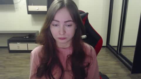 Snapshot of laralianna chatting on 02-08-25, 06:22 Laralianna online show from 02-08-25, 06:22