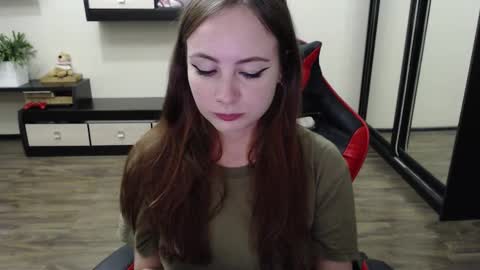 Snapshot of laralianna chatting on 09-08-25, 04:39 Laralianna online show from 09-08-25, 04:39