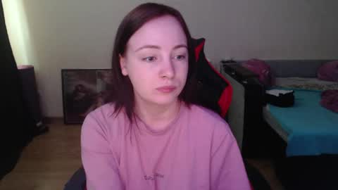 Laralianna online show from 05-06-26, 08:41