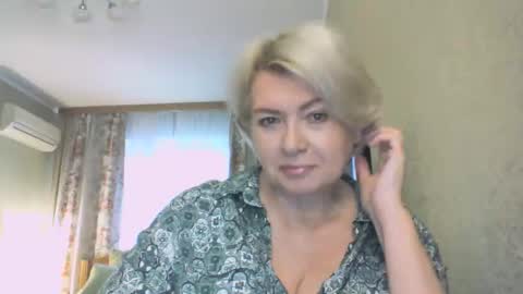 laramrs online show from 11-03-25, 08:04