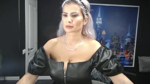 laras_moans online show from 12-03-24, 08:27