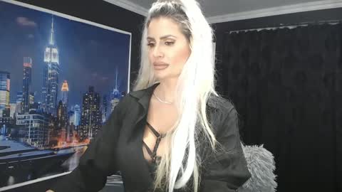 laras_moans online show from 12-28-24, 12:56