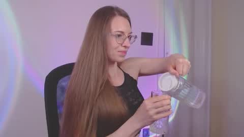 larawintersxxx online show from 05-15-26, 09:00