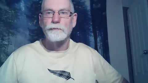 Larbie online show from 01-04-25, 11:54