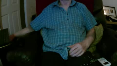 Larbie online show from 12-21-25, 12:51