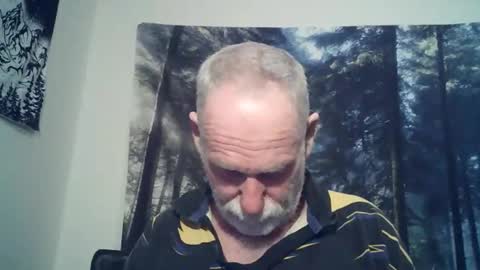 Larbie online show from 01-14-26, 10:32