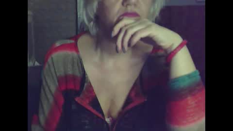 larisaq4ugo24 online show from 03-06-25, 04:17