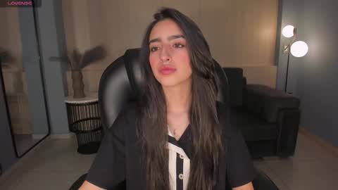 Larisa Smirnov online show from 09-15-25, 01:05