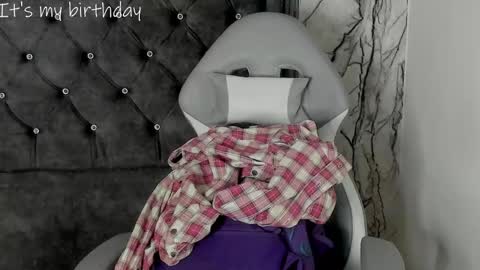  Lari online show from 01-16-25, 02:41