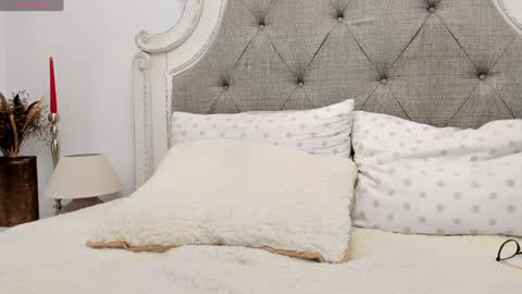 Larissa online show from 01-08-26, 01:46