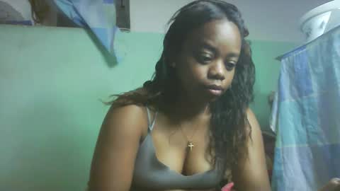 larissa645771 online show from 11-19-25, 07:36