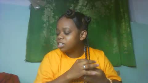 larissa645771 online show from 02-16-26, 08:27