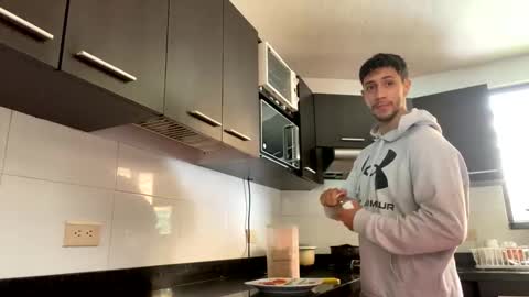 andrew online show from 12-12-24, 04:21