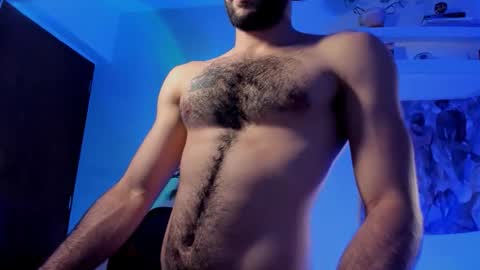 Snapshot of larry_stewart chatting on 12-18-25, 11:44 larry_stewart online show from 12-18-25, 11:44