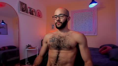 Snapshot of larry_stewart chatting on 02-10-26, 10:36 larry_stewart online show from 02-10-26, 10:36