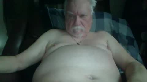 larryw01 online show from 02-10-26, 02:32