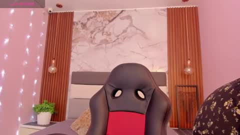  MIA  online show from 11-21-25, 12:15