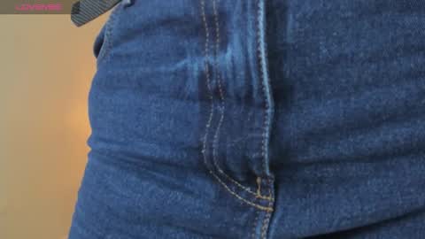  MIA  online show from 12-17-25, 12:33