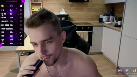 Snapshot of larstar01 chatting on 02-16-25, 07:49 Lars online show from 02-16-25, 07:49