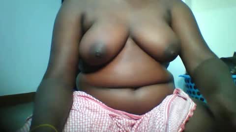 Snapshot of lasisi_ chatting on 02-08-25, 11:55 Lasisi online show from 02-08-25, 11:55