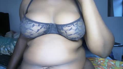 Snapshot of lasisi_ chatting on 03-08-25, 01:14 Lasisi online show from 03-08-25, 01:14