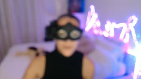 Auri online show from 06-11-26, 08:51