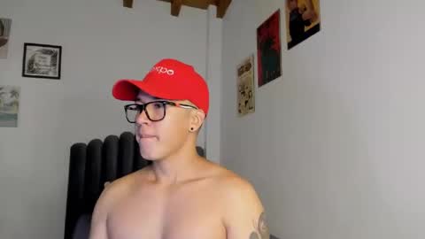 Snapshot of lass_nazar chatting on 09-30-25, 01:32 lass_nazar online show from 09-30-25, 01:32