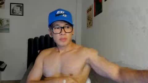 Snapshot of lass_nazar chatting on 10-21-25, 01:17 lass_nazar online show from 10-21-25, 01:17