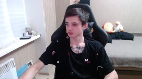 Kenny online show from 12-04-24, 02:37