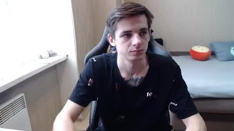 Kenny online show from 03-10-25, 11:53