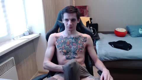 Kenny online show from 03-10-25, 02:59